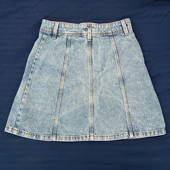 Blue Denim skirt H&M - Picture 2 of 4